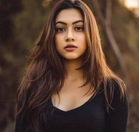 Reem Shaikh post photos