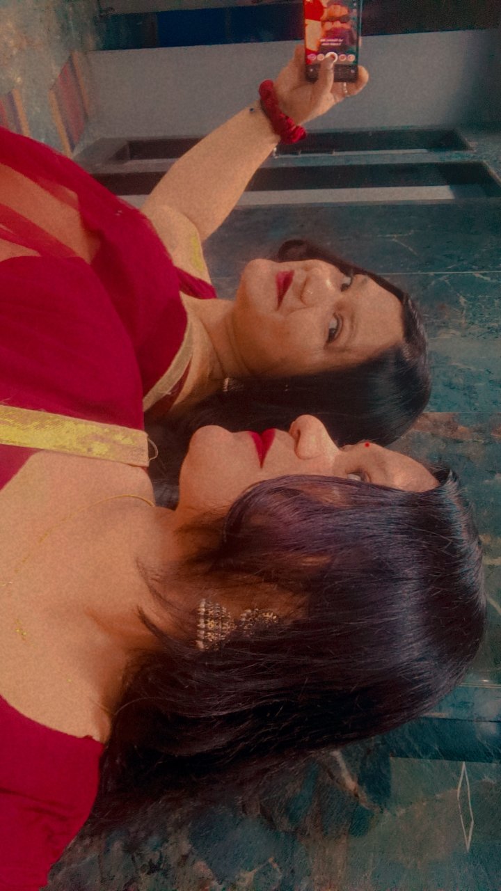 Jayashree Purnadev Pandey post photos