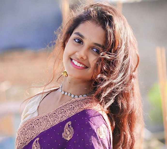 CuteZ Angel_Rashi__😍🥰💝 post photos